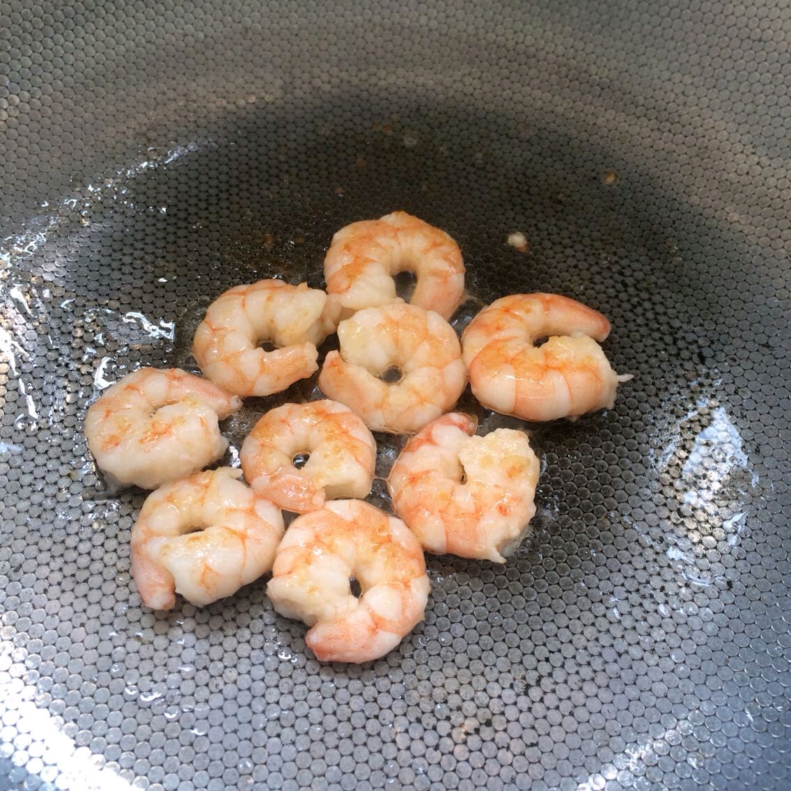 芒果炒虾仁和火龙果虾仁,芒果炒虾仁沙拉