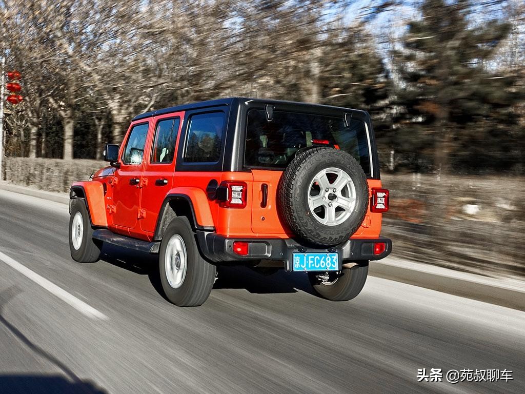 全新jeep牧马人试驾视频,全新换代jeep牧马人角斗士试驾