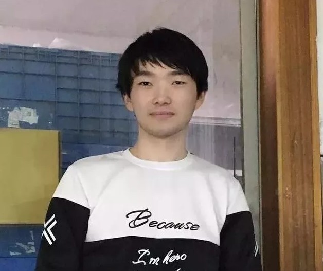 当年轰动一时的高考0分英雄,高考0分的白卷英雄如今过得怎样