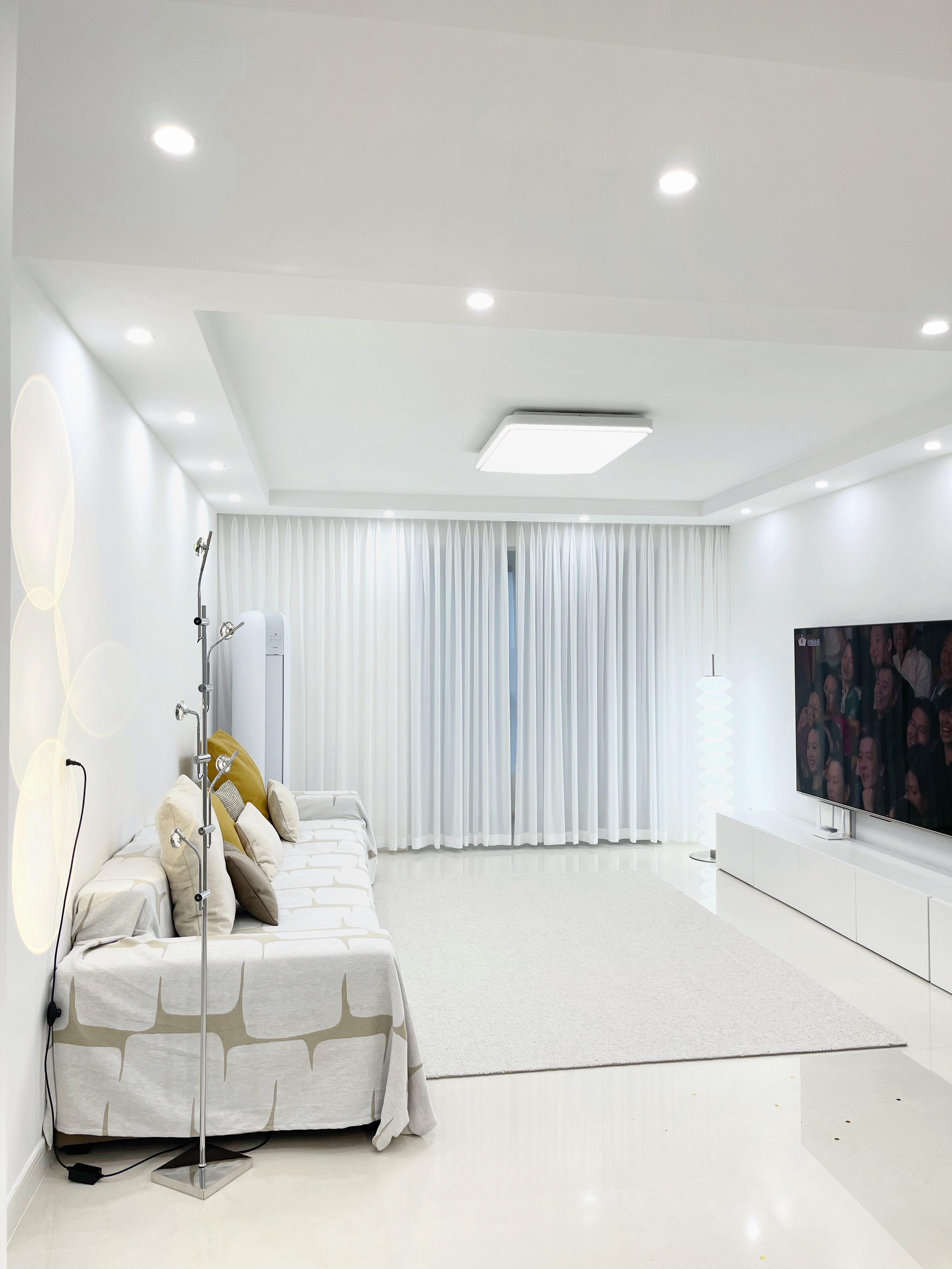 客厅飘窗窗帘怎么装好看又实用,农村客厅装什么大灯好看又实用