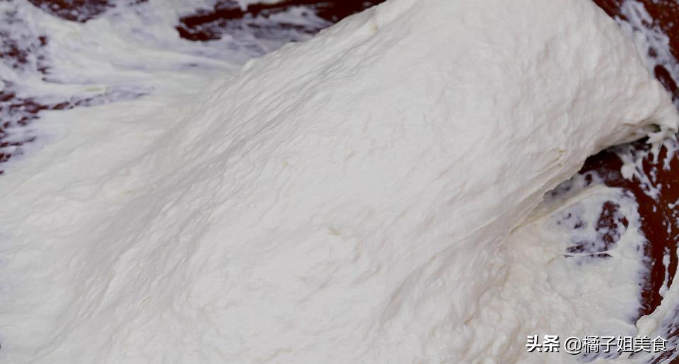 不洗面不揉面在家轻轻松松做凉皮,低筋面粉和面做100种简单零食