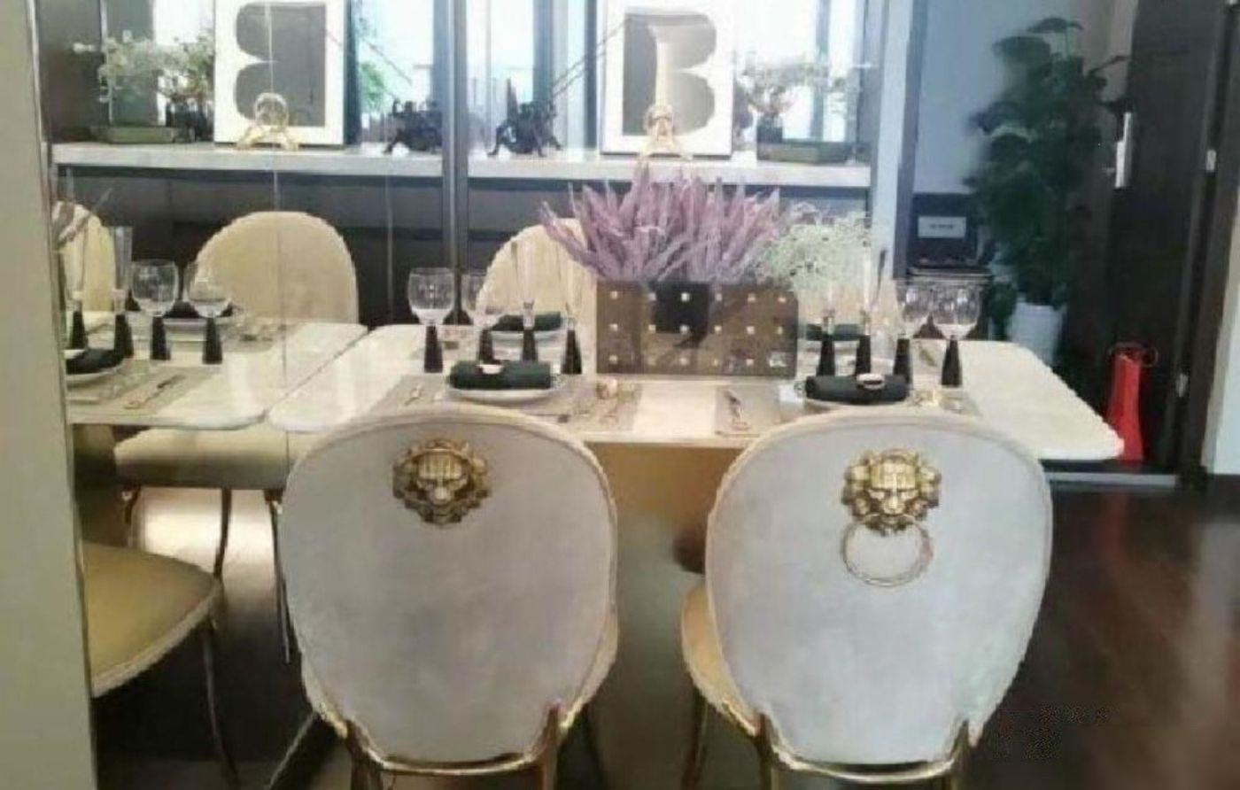 太仓万达广场旁，住宅洋房，可落户可上学，拎包入住！现房出售