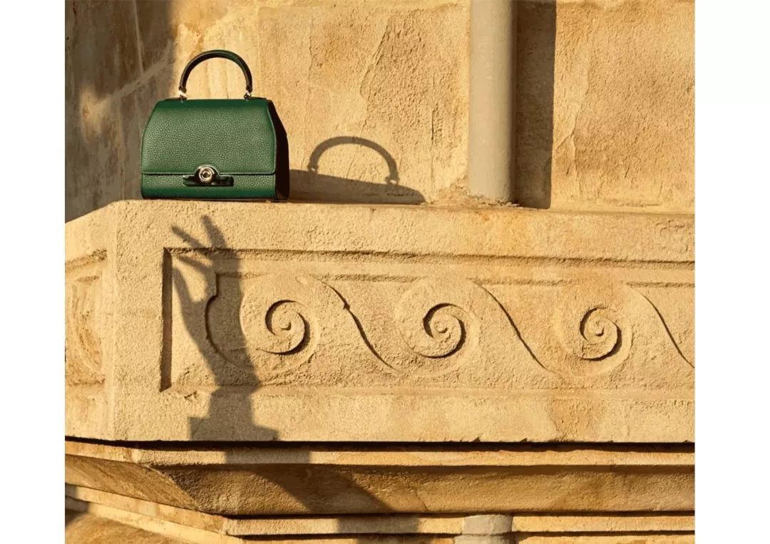 10款永不过时的包包 (十款必备经典包包)