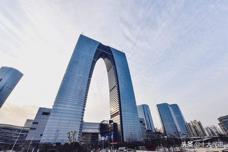 苏州东方之门最高级公寓,苏州东山风景最好的民宿前十名