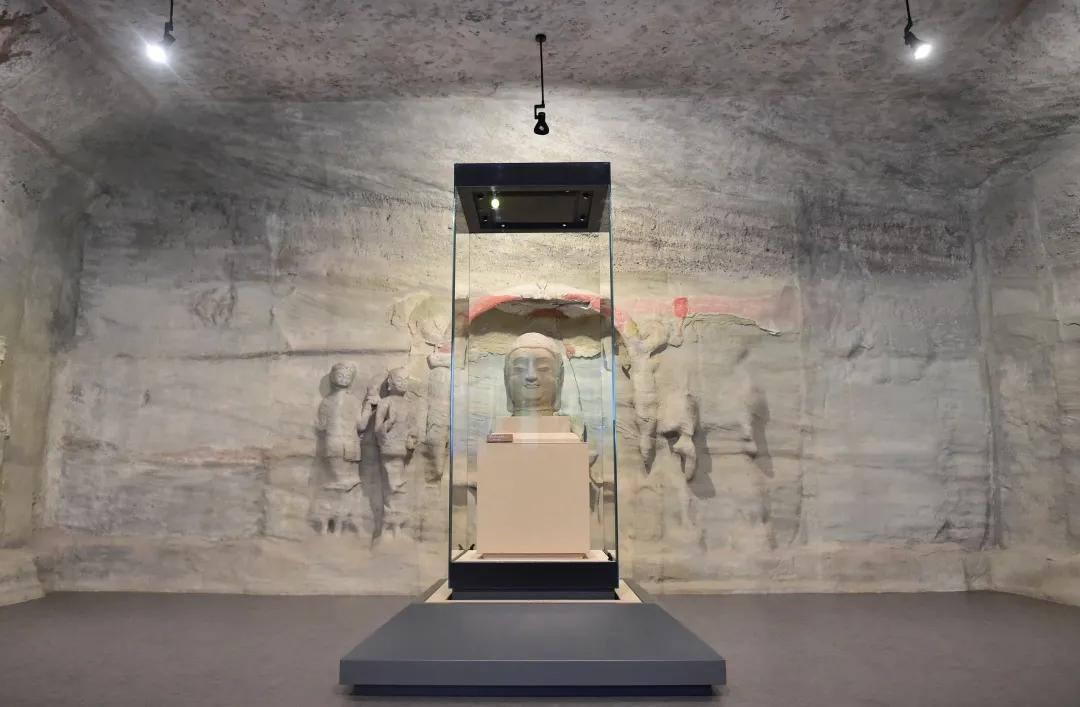 看近期的所有新闻,看今日头条大事