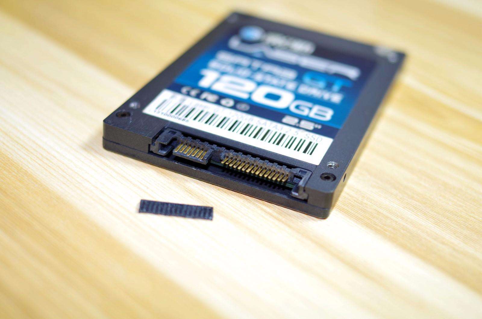 东芝铠侠固态用的什么颗粒,东芝铠侠rc20固态怎么样