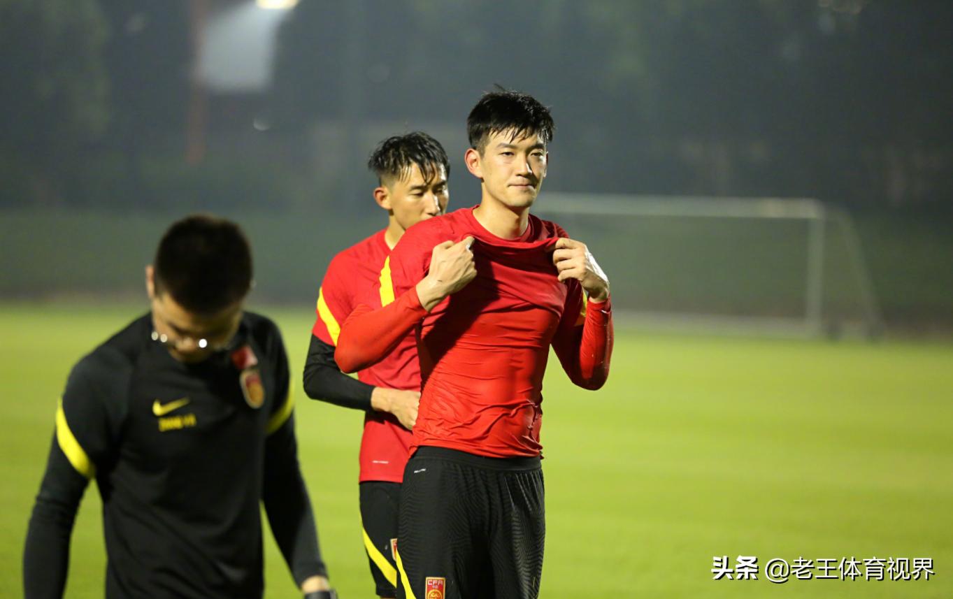 国足将迎战韩国首发,国足2019蒿俊闵