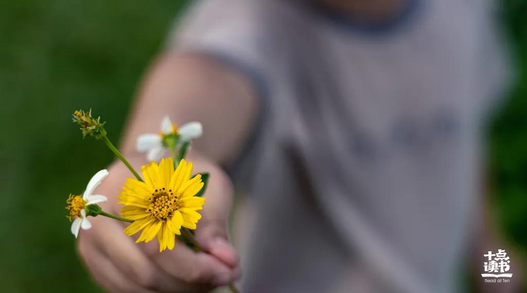 如果你对一个人失望了你会怎么办,对人生充满绝望的人怎么劝