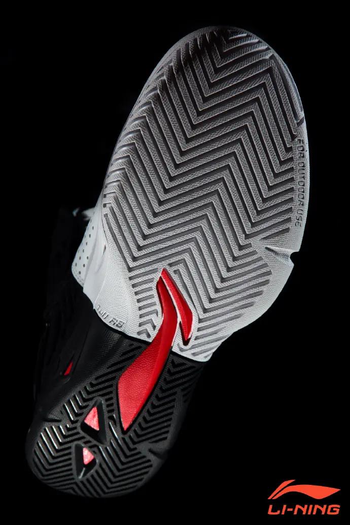 轻体重后卫耐磨实战球鞋李宁,实战帅气李宁球鞋耐磨