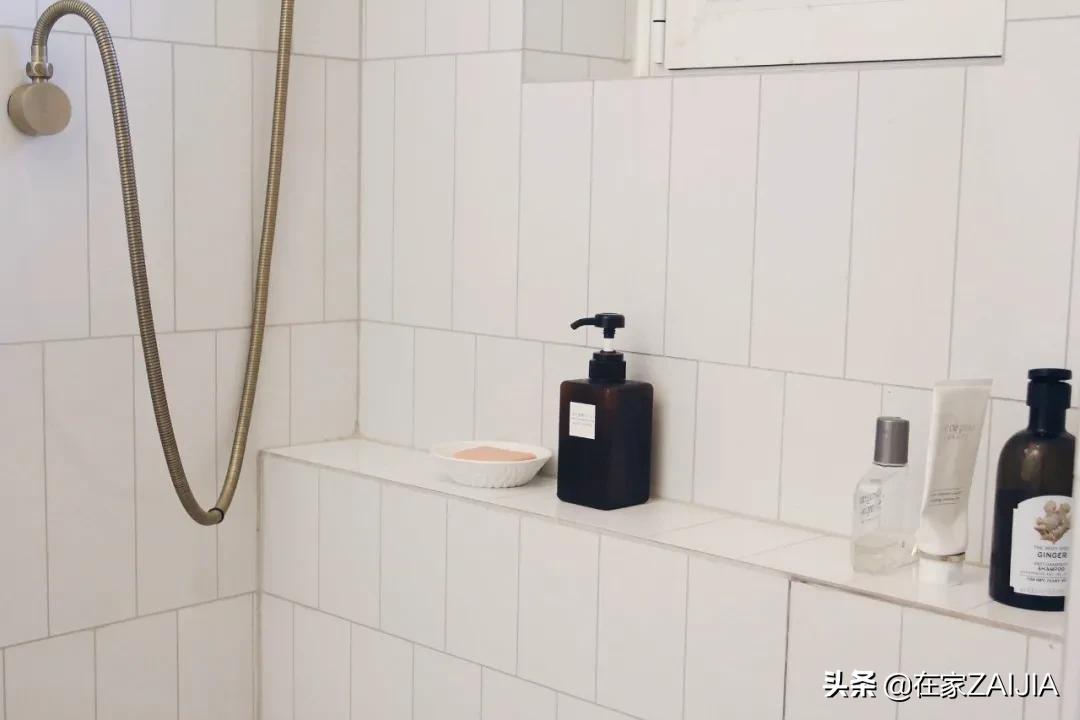 不服输的北漂打工人！徒手造家具，40m²改出两室一厅