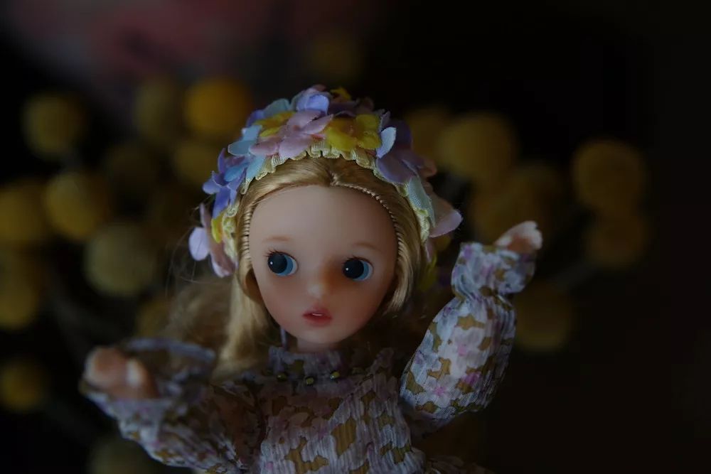 用水泥砌橱柜,用粘土做迷你橱柜