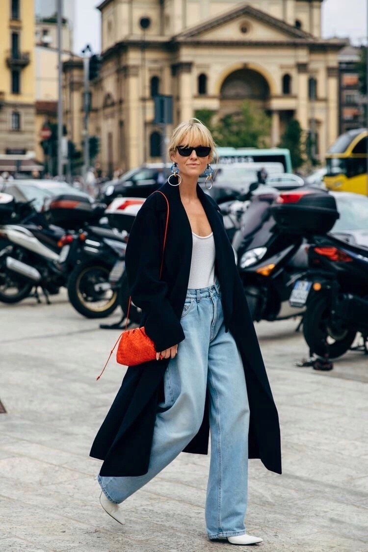 又胖又高的女孩怎么穿衣服显瘦,下身胖的女人怎么搭配衣服好看