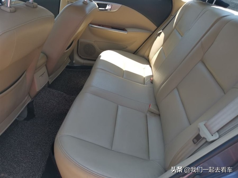 2009年的别克凯越车况好,十几年的二手别克凯越