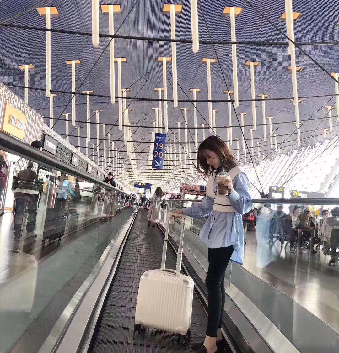 旅行箱的优点和缺点,旅行箱是大的实用还是小的实用