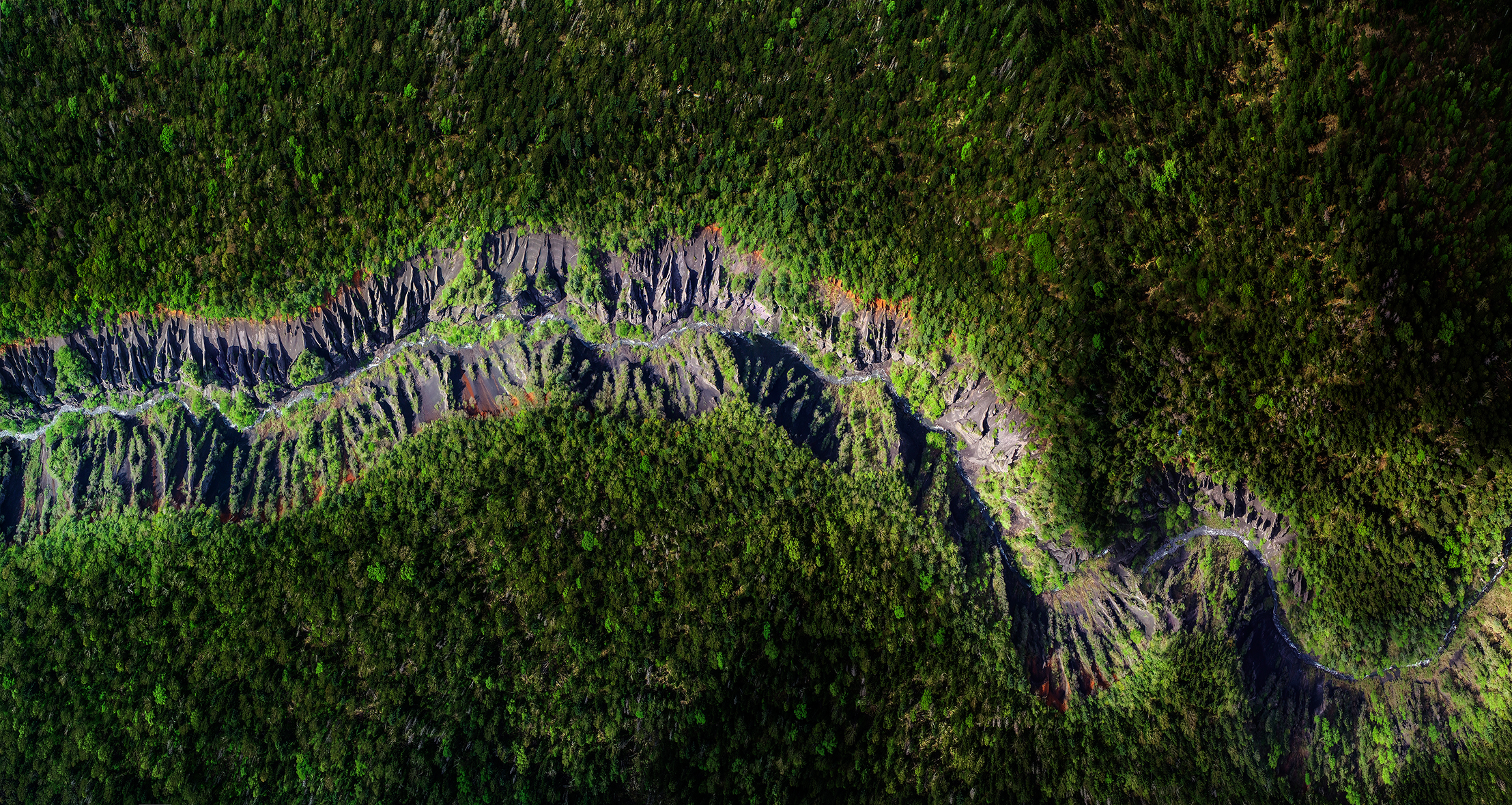 航拍长白山天池视频,长白山天池航拍全景视频