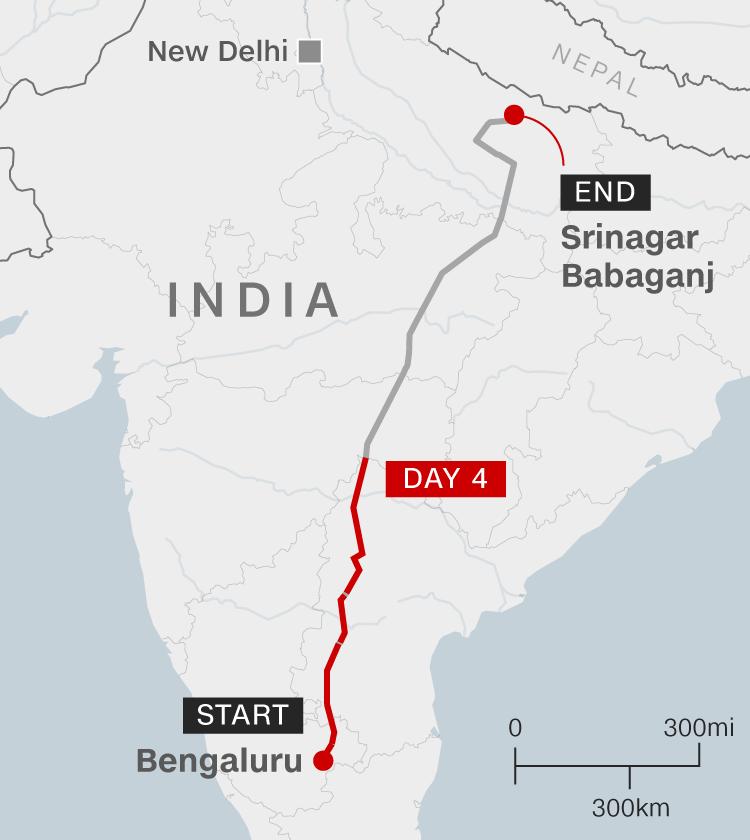 回一趟家要暴走2000公里。这群人的脚下,每寸土地都是辛酸