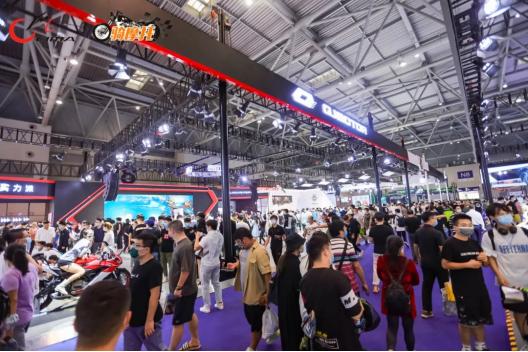 跨越大半个中国来到重庆摩博会,全国摩友齐聚重庆摩博会