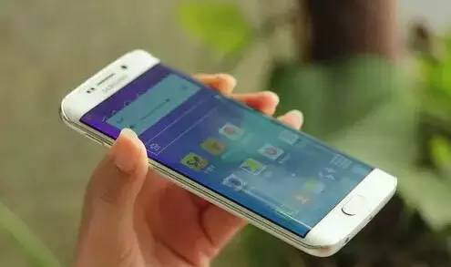 买iphone6s要买什么,花了一个月的工资买了苹果6s