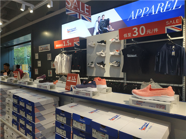 晋江鞋都安踏,福建晋江李宁安踏运动鞋