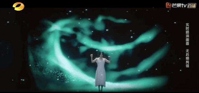 王菲广告大赏完整版,发几张王菲在90年代初做的广告