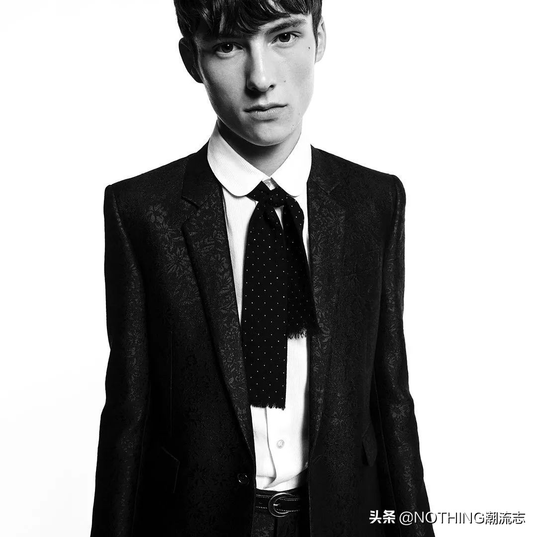 近期比较火的时尚品牌,十大潮流时尚品牌