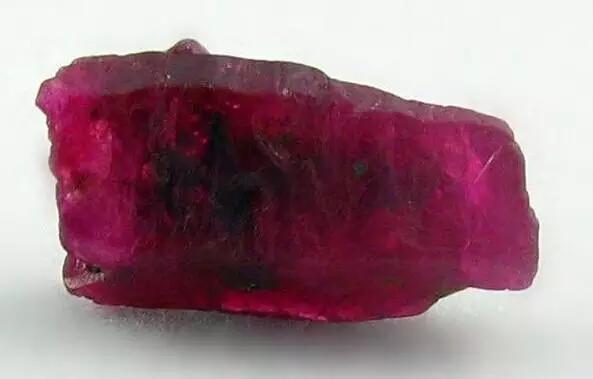 终于捡到了值钱的石头,捡到这些石头不要扔真的很值钱