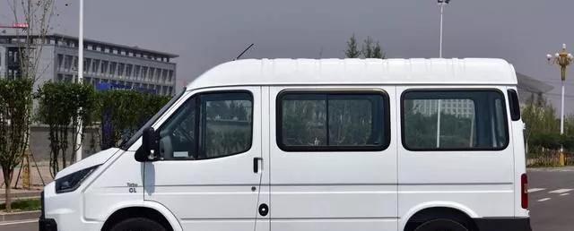 福田图雅诺和江铃特顺建议买哪个,江铃特顺和福田图雅诺对比评测