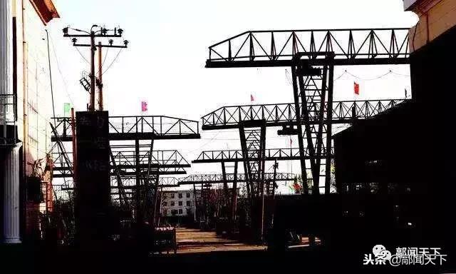 沧桑巨变五十年回望历史七绝,沧桑巨变国富民强