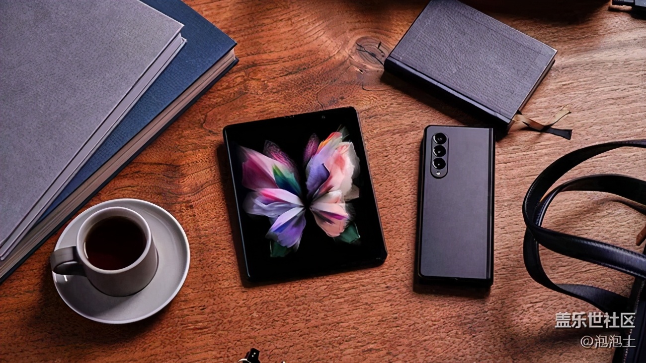 三星galaxyzflip35g回收价格,三星galaxyzfold6手机曝光