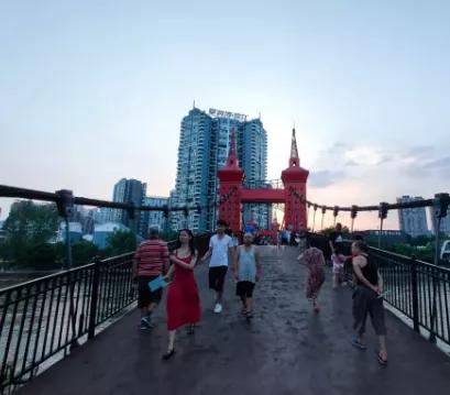 五岔子网红桥打卡必备,五岔子网红桥拍照攻略