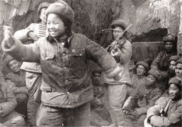 河北一名老人，住院没钱缴费被停药，真实身份揭开后医院追悔莫及