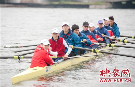 王石锻炼身体遇见大咖,王石健康运动视频