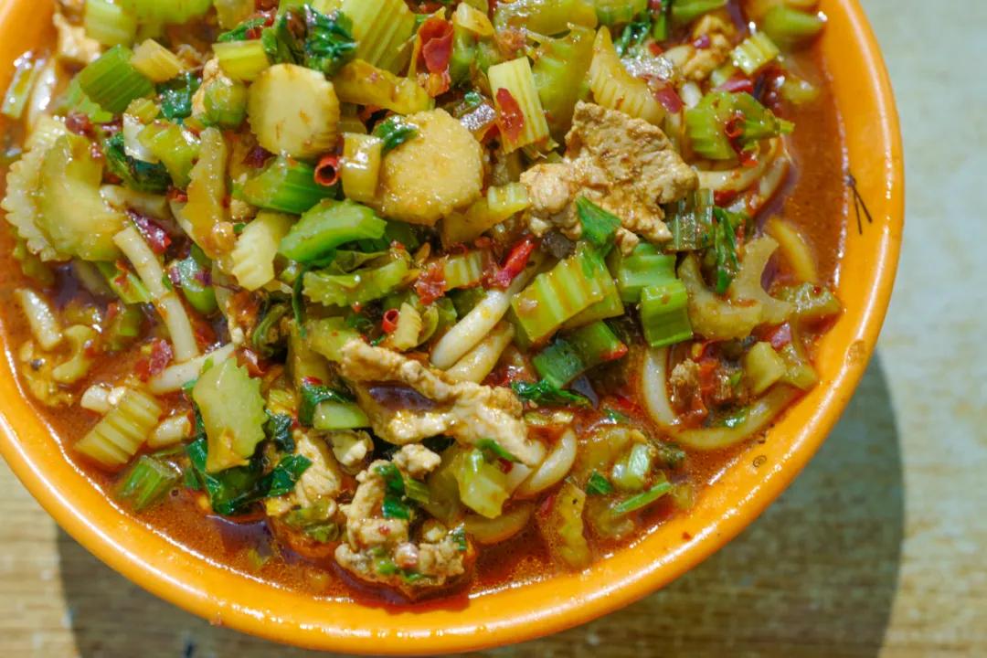 新疆的美食不只是羊肉串,来疆必吃的美食