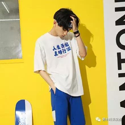 t恤越穿越松软是怎么回事,夏季t恤怎样才能不起皱