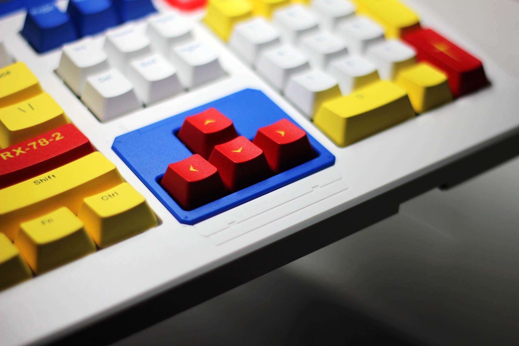 ikbc高达联名键盘,ikbc高达联名键盘2.0测评