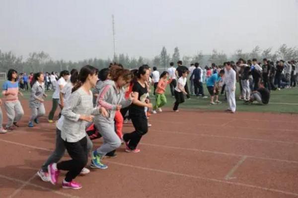 长跑怎么跑最省力又可以提高速度,长跑1000米该怎么跑既快又省力