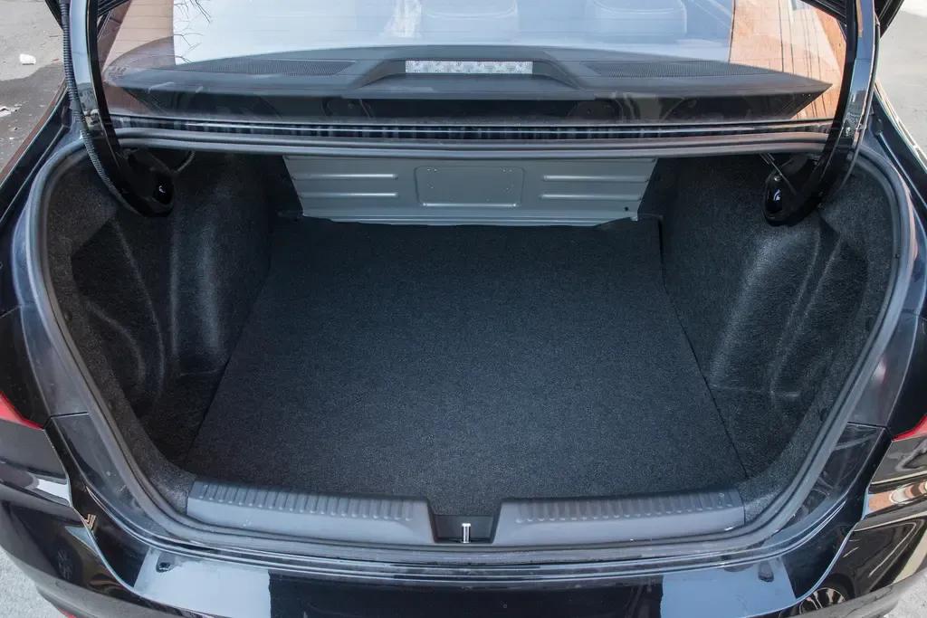 一汽桑塔纳2021款多少钱,桑塔纳2021为啥这么便宜