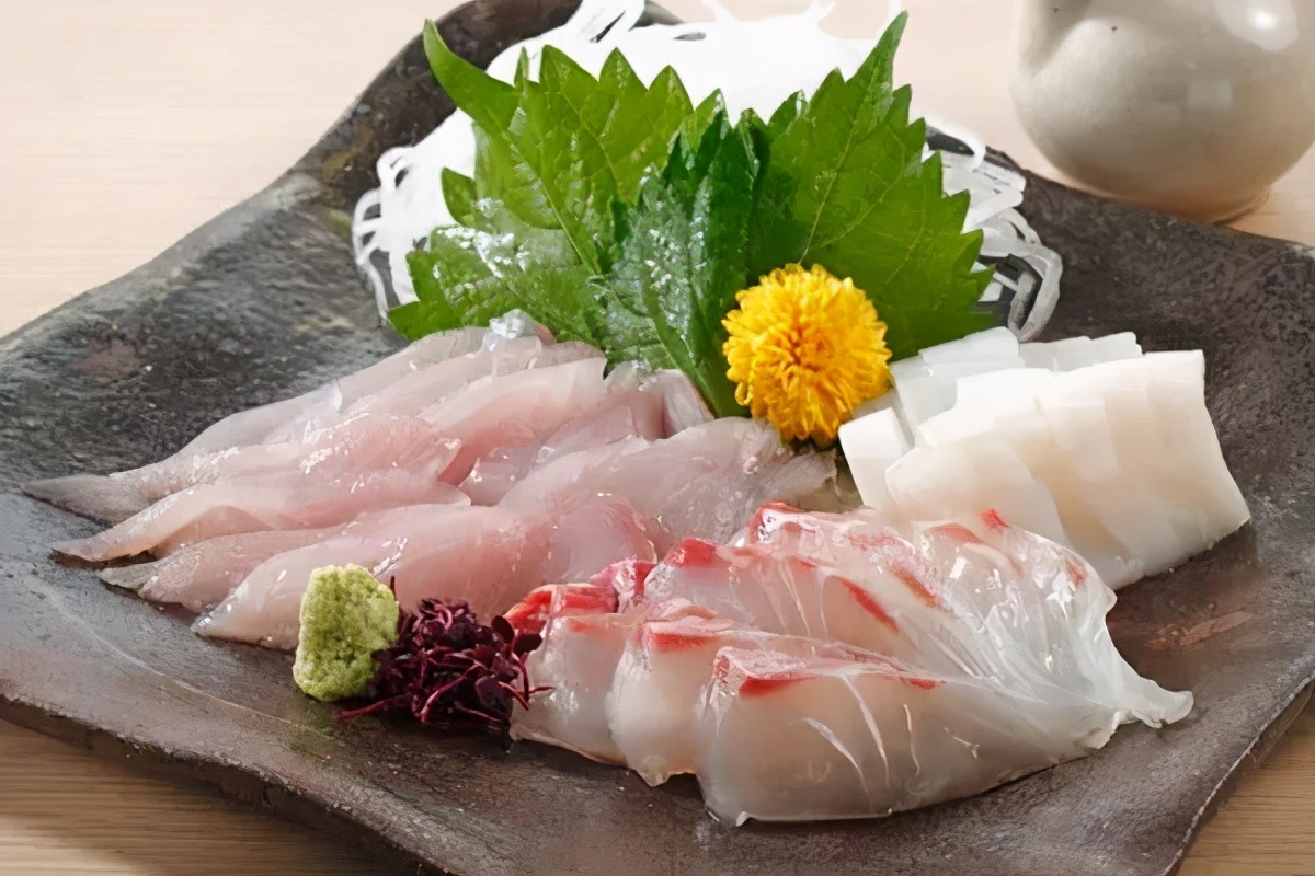 第一次吃刺身吃哪种好,怎样的刺身才算好刺身