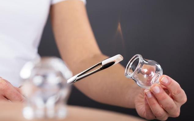 身体湿重吃什么药,身体又痒又湿