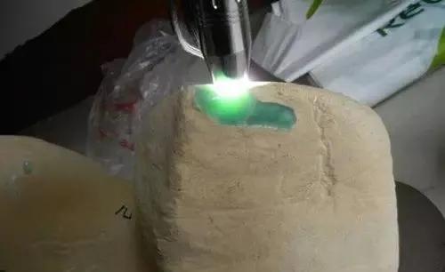 翡翠开窗手法教程,翡翠原石开窗怎么抛光