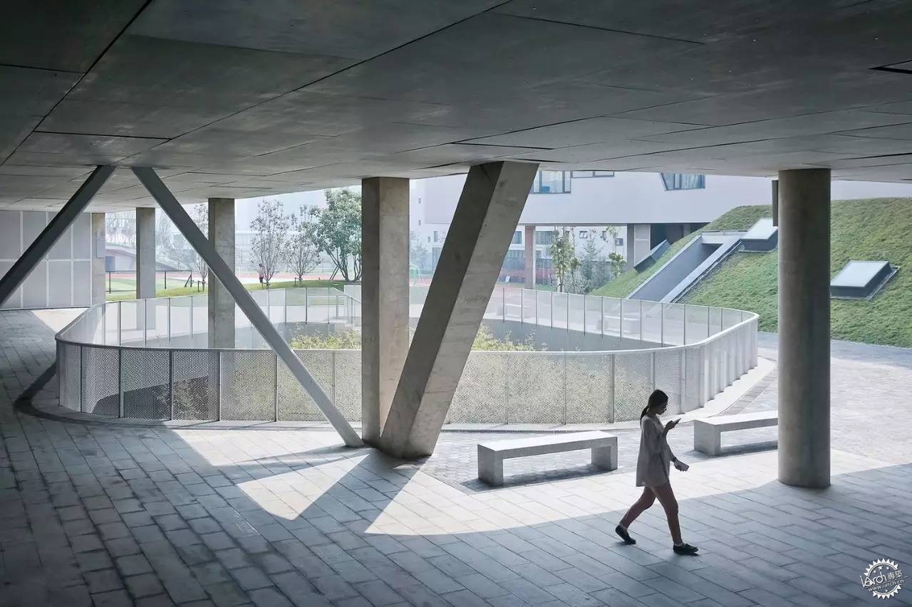 中国十大最美学校你都知道哪一些,中国最美八大中学