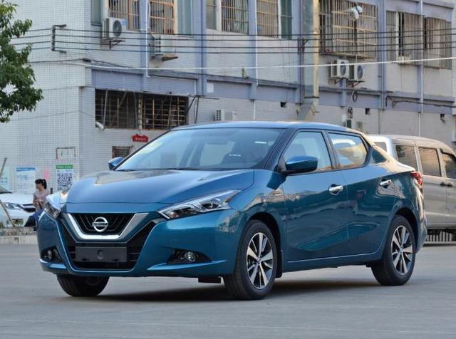 什么档次的人开30万的车呢,什么档次的人开凯迪拉克