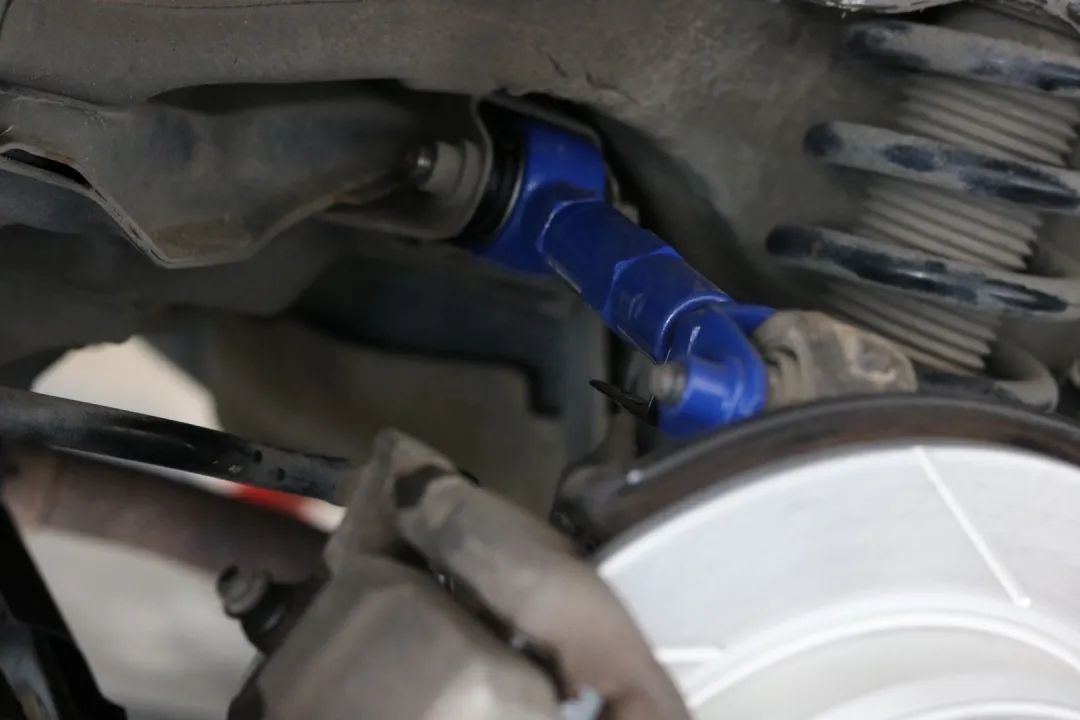 怪兽修车翻新奥迪q7,怪兽修车老车翻新