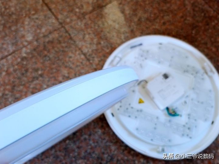 欧普智能吸顶灯有哪几款,欧普智能吸顶灯全光谱