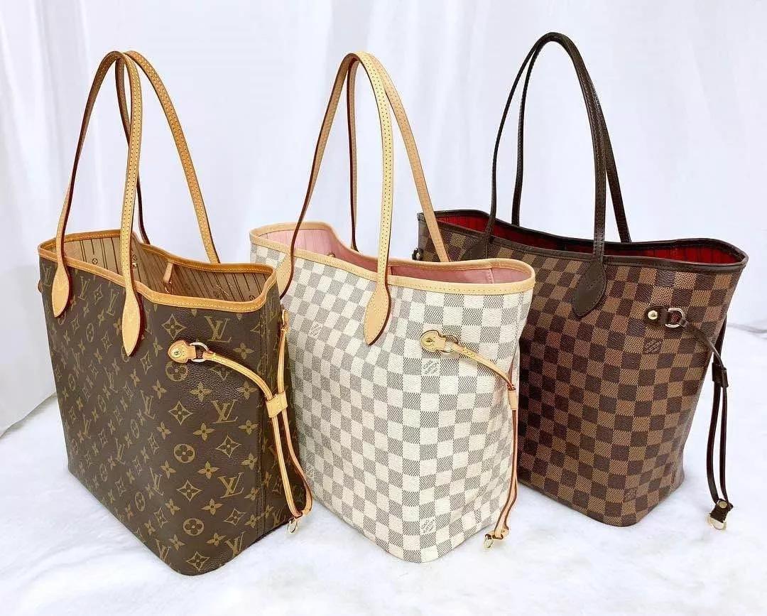 chanel包和lv包哪个更值得入手,chanel2018季节款包