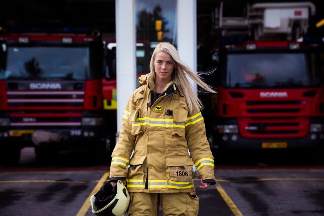 打*网破**红脸审美！她拍遍全世界的普通女孩，一个个都美到惊艳