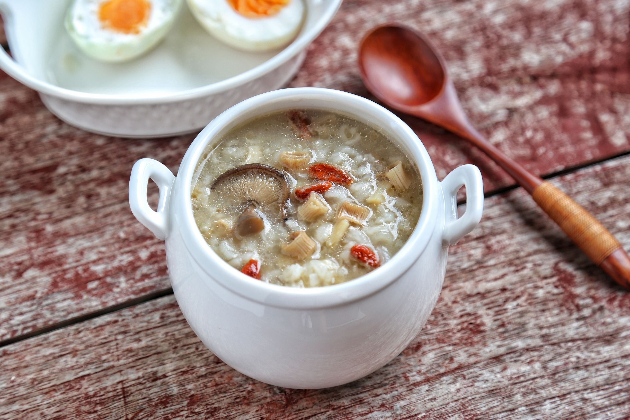 胃不好的老人的养胃方法,胃不好容易拉肚子养生粥