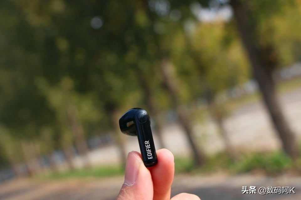 百元蓝牙耳机漫步者lollipods,漫步者lollipodspro和plus