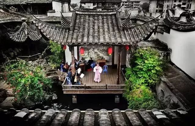 cosplay圈神秘江湖:福州三姐妹曾是亚文化爱好者,如今年入半亿