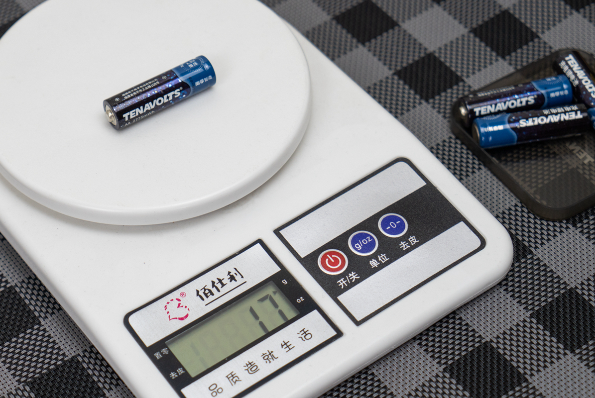 充电电池和南孚电池哪个续航久,南孚充电锂电池7号评测